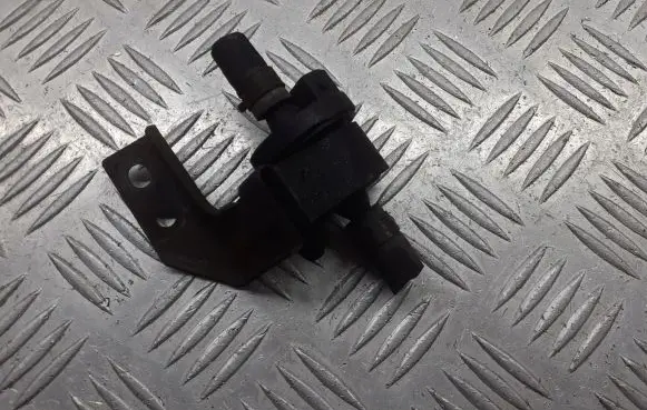 KIA Rio Vacuum valve 