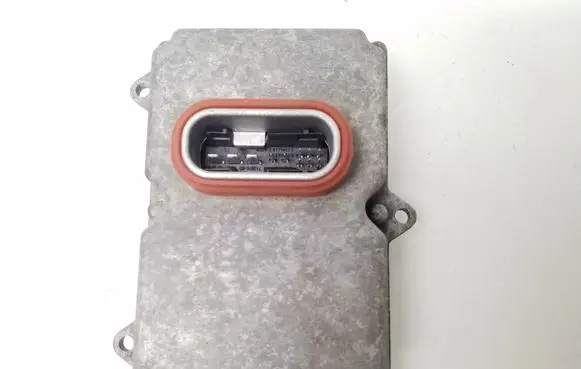 Mercedes-Benz E W211 Headlight ballast module Xenon A0028202426 5DF00827900