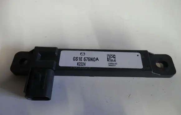Mazda 6 Aerial antenna amplifier GS1E676N0A