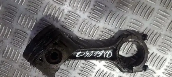 Volvo S40, V40 Piston with connecting rod