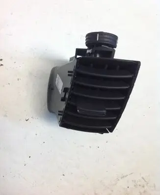 Opel Zafira B Dash center air vent grill 13144402