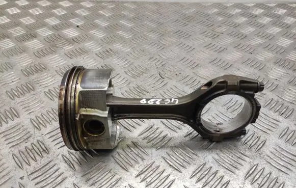 Nissan 370Z Piston with connecting rod