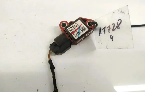 Volvo V50 Airbag deployment crash/impact sensor 9206975 MRSA58840A5