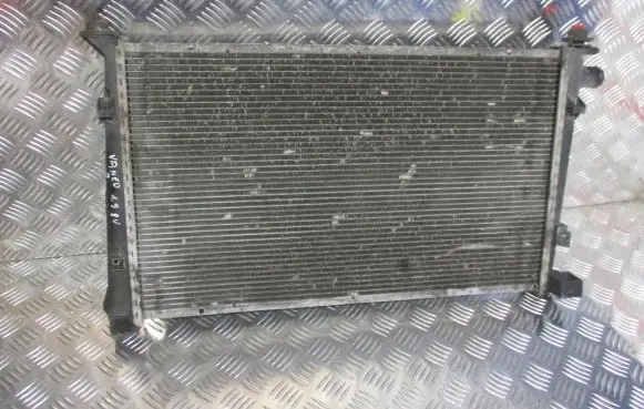 Mercedes-Benz Vaneo W414 Coolant radiator