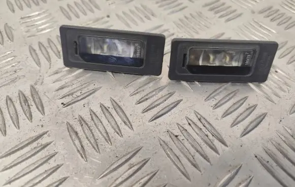 Volkswagen Jetta VI Number plate light 3AF943021A