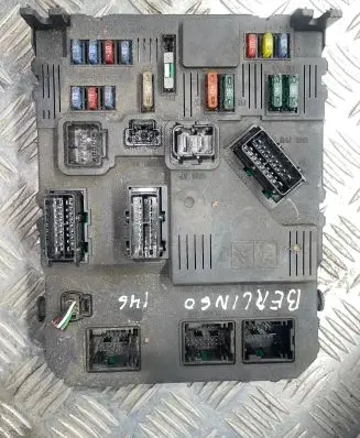 Peugeot Partner Fuse module A2C53172125