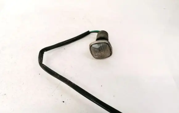 Dodge Caliber Front fender indicator light