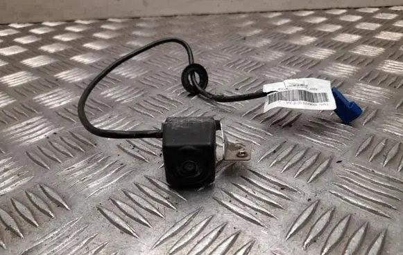Tesla Model S Front bumper camera 100677300E