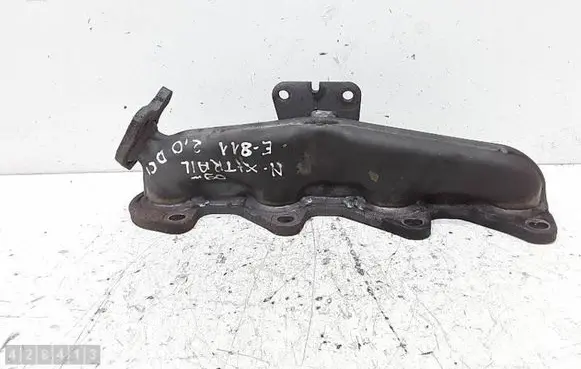 Nissan X-Trail T31 Exhaust manifold