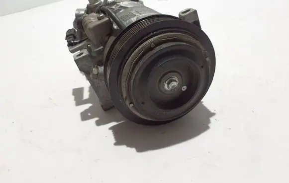 Nissan Qashqai Air conditioning (A/C) compressor (pump) 926004EB2A