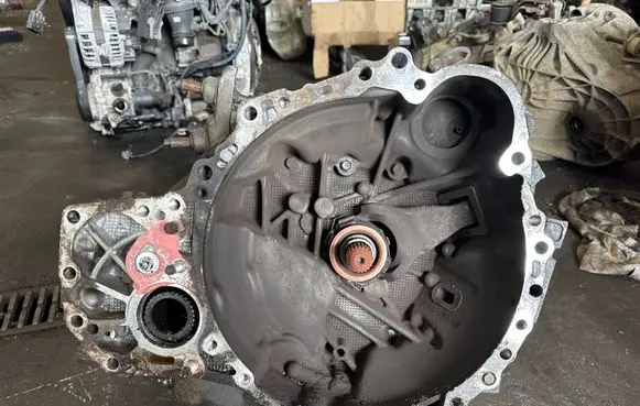 Toyota RAV 4 (XA20) Manual 5 speed gearbox