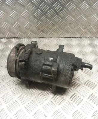 Peugeot 605 Air conditioning (A/C) compressor (pump) 0132311424