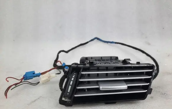 Mercedes-Benz E W212 Dashboard side air vent grill/cover trim A2128300254