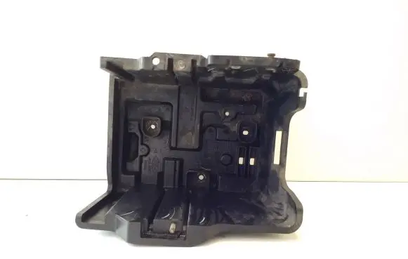 Battery box tray