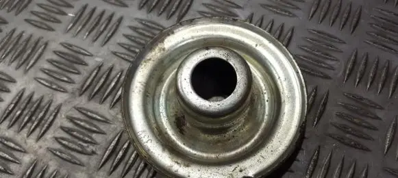 Fiat 500 Coil spring mount 