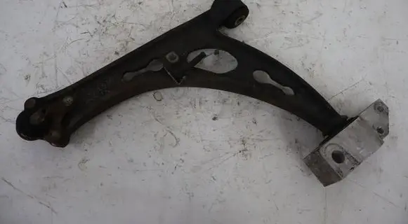 Volkswagen Cross Touran I Front control arm
