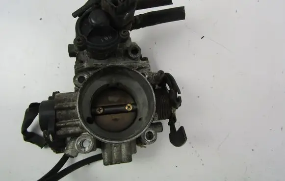 Mitsubishi Carisma Electric throttle body valve 