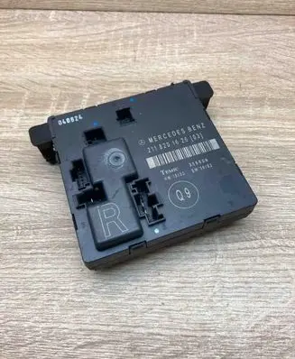 Mercedes-Benz E W211 Door control unit/module 2118201626 356806