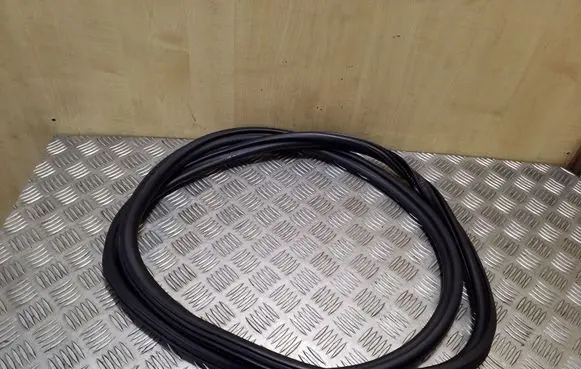 Audi A6 C7 Rear door rubber seal (on body) 