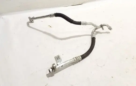 Renault Kangoo III Air conditioning (A/C) pipe/hose 924147526R
