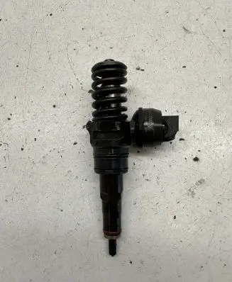 Ford Galaxy Fuel injector 038130073AK 0414720038