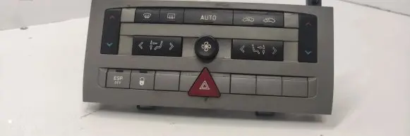 Citroen C5 Climate control unit 96573328YW