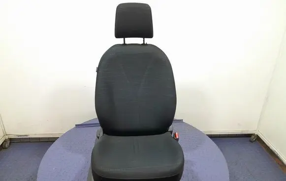 Toyota Yaris Front passenger seat 