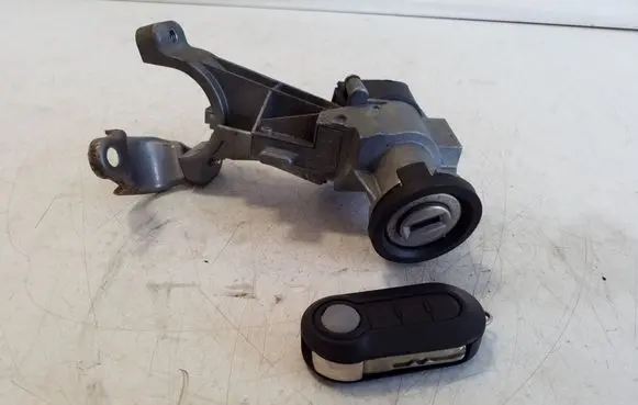 Iveco Daily 5th gen Ignition lock 5801364057
