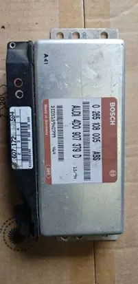 Audi A6 S6 C4 4A Engine control unit/module 0265108005ABS