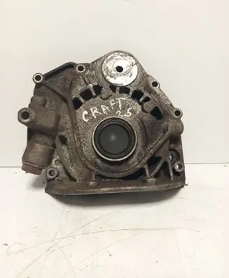 Volkswagen Crafter Oil pump 074115109C