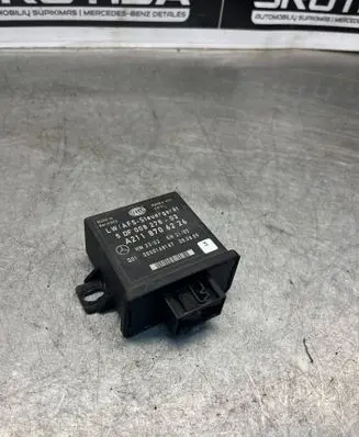 Mercedes-Benz E W211 Light module LCM A2118706226