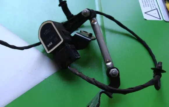Mini Cooper Countryman R60 Front height sensor lever 6853752 251014