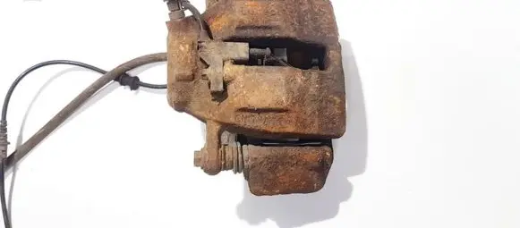 Mercedes-Benz C W203 Front brake caliper