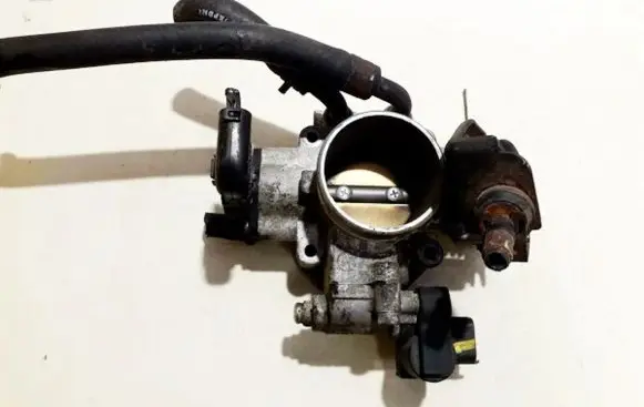 Hyundai i20 (PB PBT) Throttle valve 3517026910 9600930006