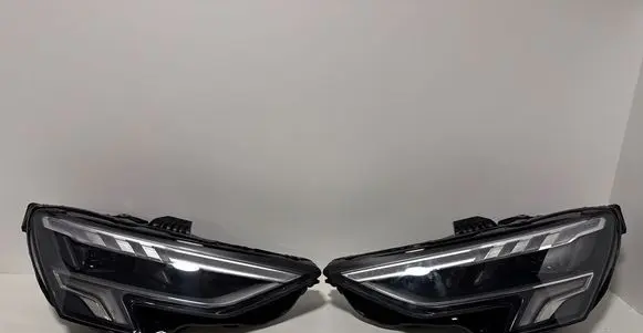 Audi A3 8Y Headlights/headlamps set 8Y0941034 8Y0941033