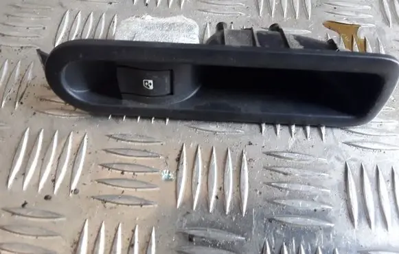 Renault Scenic II - Grand scenic II Electric window control switch 156013870