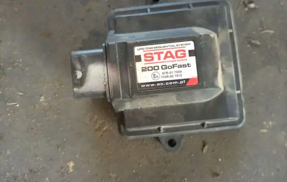 BMW 3 E46 LP gas control unit module 67R017009