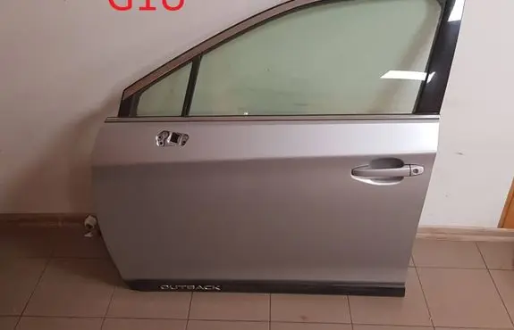 Subaru Outback (BS) Front door 