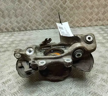Mercedes-Benz C W205 Rear wheel hub A2053500141