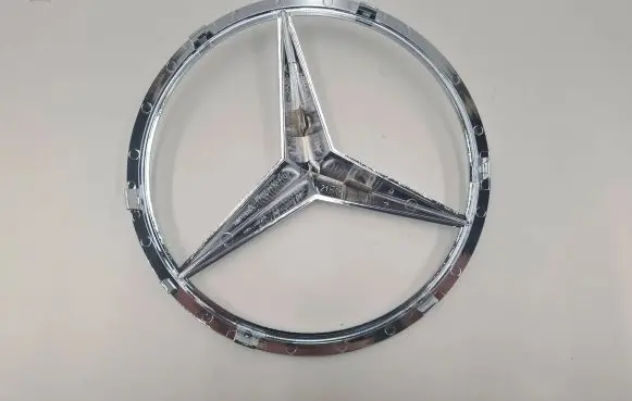 Mercedes-Benz GLA W156 X156 Manufacturers badge/model letters A0008171001