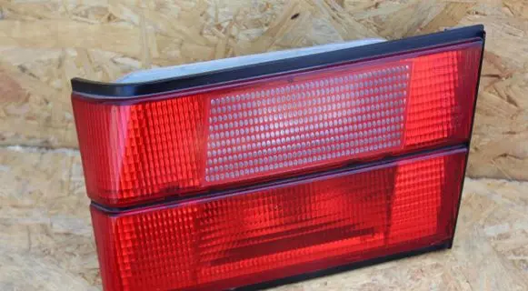 BMW 5 E34 Tailgate rear/tail lights 1384012
