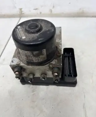 Volvo S60 ABS Pump 8671224 10092504033 5WK84002