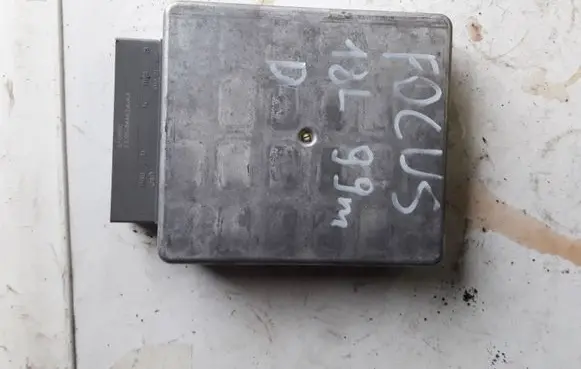 Ford Focus Engine control unit/module