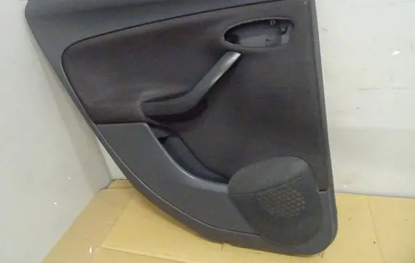 Seat Altea XL Rear door card panel trim