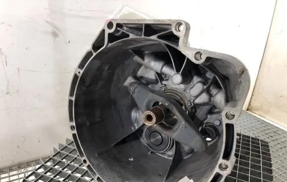 BMW 3 E90 E91 Manual 5 speed gearbox 75390001067401116