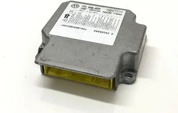 Volkswagen Touran I Airbag control unit/module 1T0909605 5WK43150