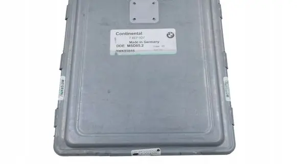 BMW 1 E81 E87 Engine control unit/module 7607027