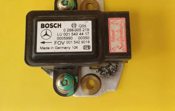 Mercedes-Benz A W168 ESP acceleration yaw rate sensor 0015404417 0265005219