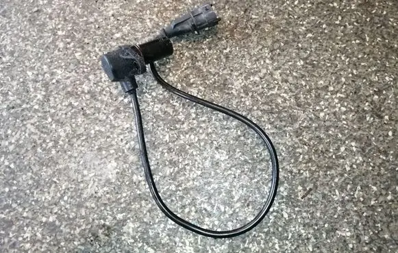 Lancia Lybra Crankshaft position sensor 0281002474