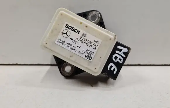 Mercedes-Benz E W211 ESP acceleration yaw rate sensor 0265005752 A0055422718